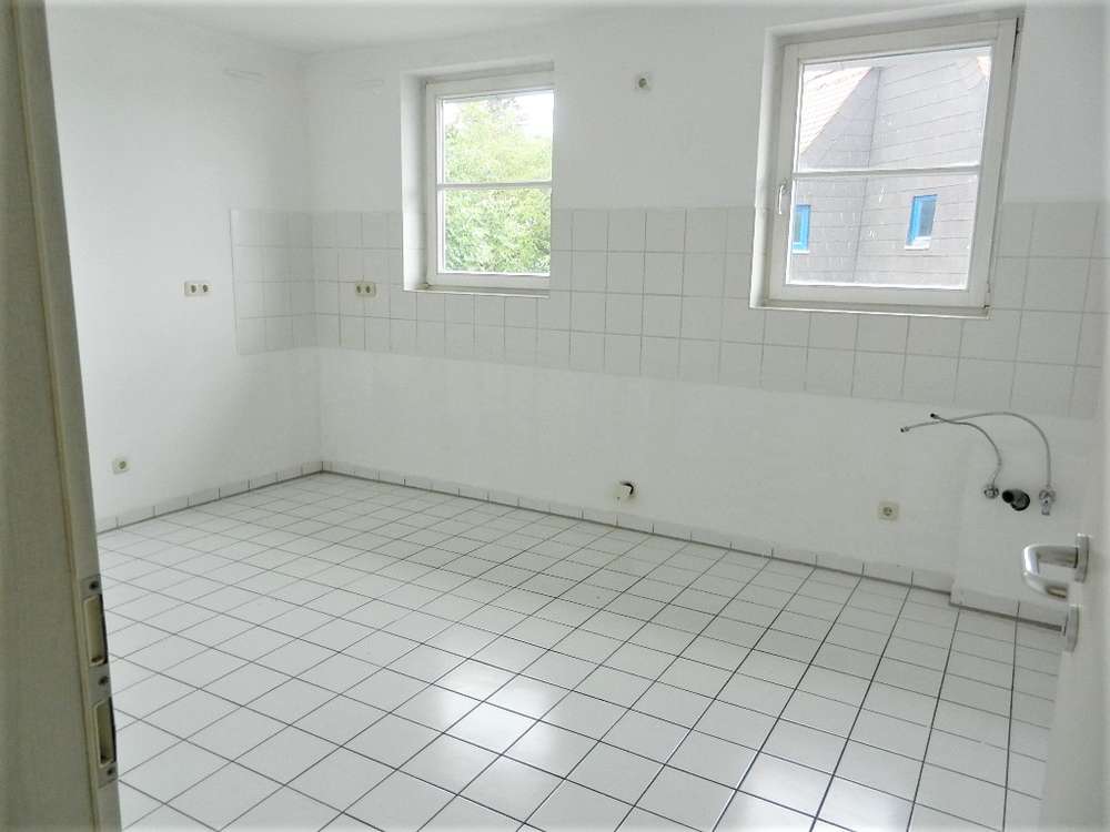 Küche, weiß gefliest